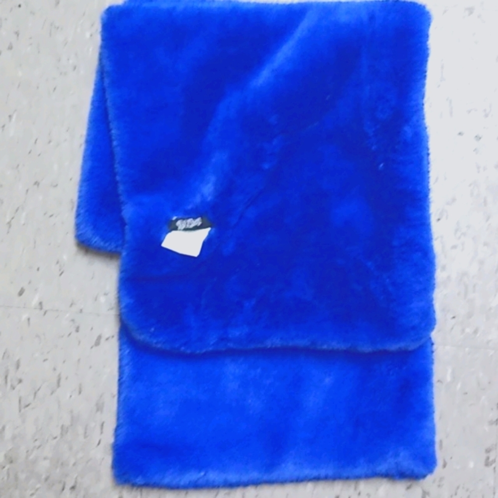 Brash Scarf Faux